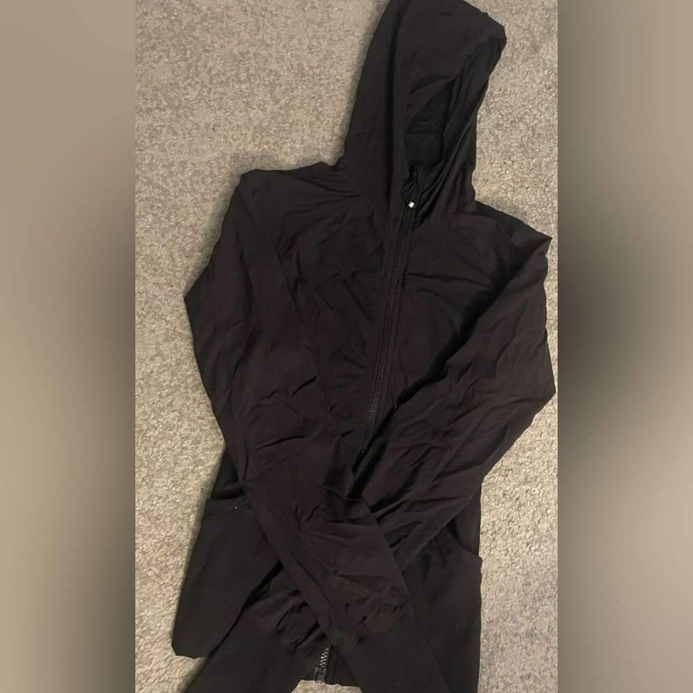 lululemon jacket